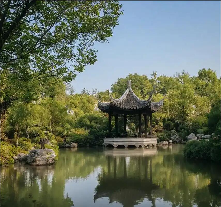 台湾雨寒司机有限公司